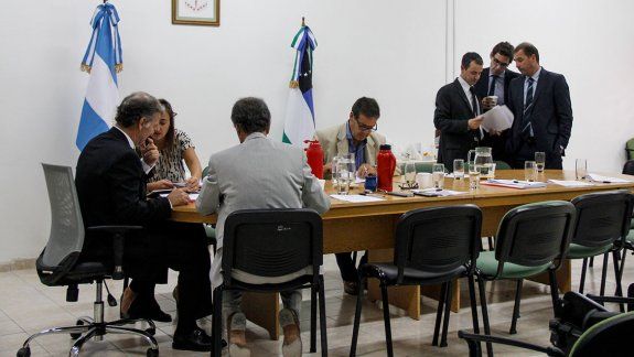 Chirinos sumó otro rechazo y se acerca al juicio político