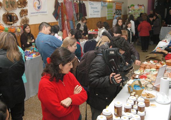 Gran comienzo para la feria de emprendedores