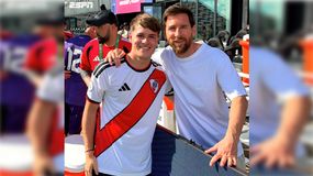 El rionegrino que brilla en River y conoció a Messi en Miami.