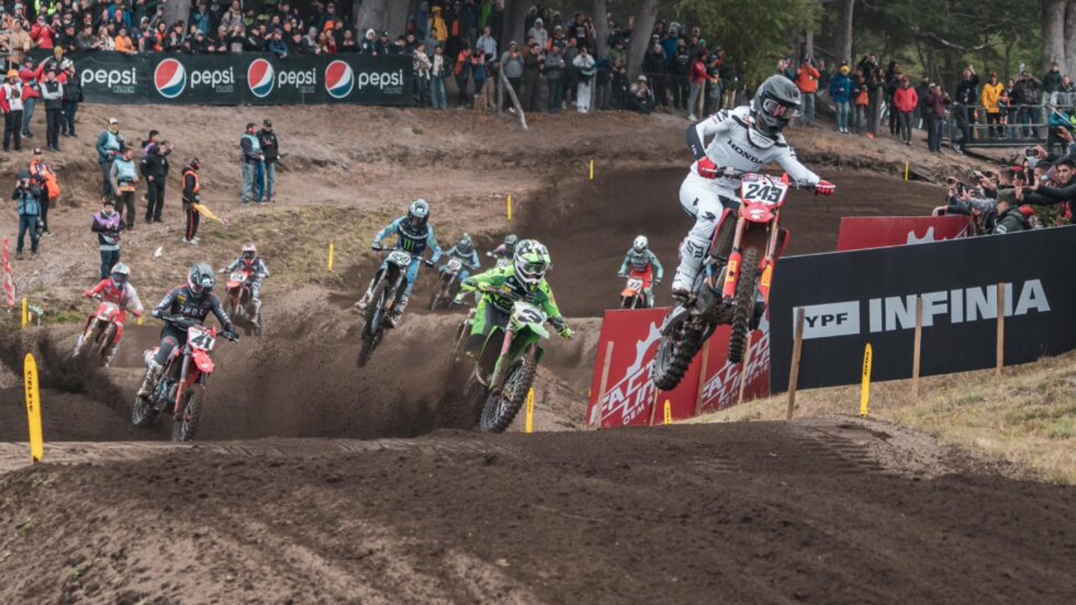 En 9 fotos: así se vivió el mundial de motocross en Villa La Angostura