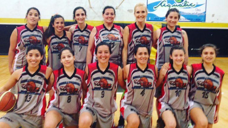 El combinado municipal se quedó con el primer juego de las semis.