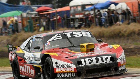 Manu Urcera va por un milagro para ser campeón