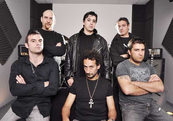 No somos ángeles sigue en campaña por su meta