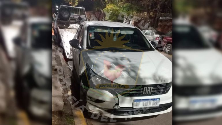 El vehículo en el que un conductor trató de evadir un control policial en el oeste neuquino.