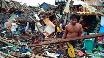 el tifon megi destrozo todo en las filipinas