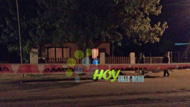 Un policía disparó contra su ex mujer y luego se suicidó