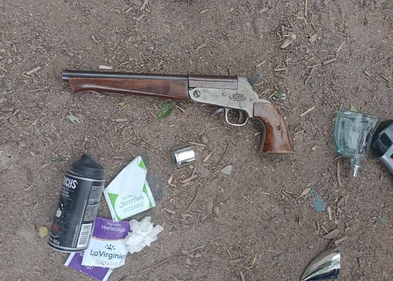 Vecino redujo al ladrón del pistolón y quedó tras las rejas