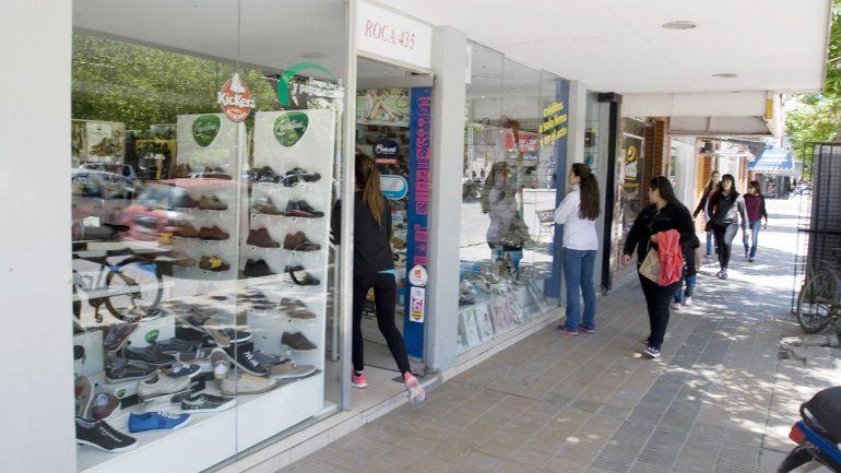 La caída de las ventas genera preocupación en los comerciantes de la ciudad