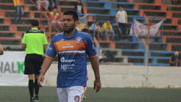 Mellado dejó al Deportivo Roca y suena en Pergamino