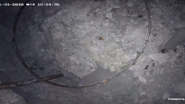 Caso Solano: un tapón de cemento complica la inspección del jagüel