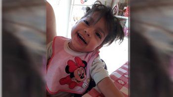 Agatha Delfina Romam, de 2 años y 8 meses, murió en la primera visita con su padre. Agatha Delfina Romam, de 2 años y 8 meses, murió en la primera visita con su padre.