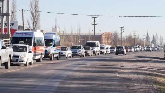 Eligen la empresa que pavimentará el nuevo camino hacia Cinco Saltos 