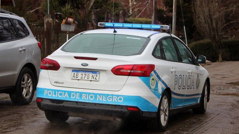 Personal de la Comisaría 4° intervino en la detención de uno de los sospechosos.