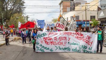 fuerzas de la oposicion se organizan contra el ajuste