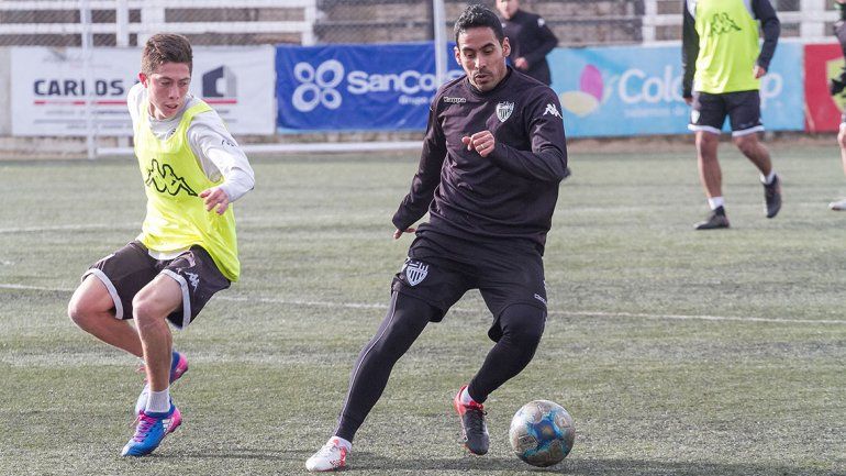 Cipolletti va por una noche feliz ante Alvarado