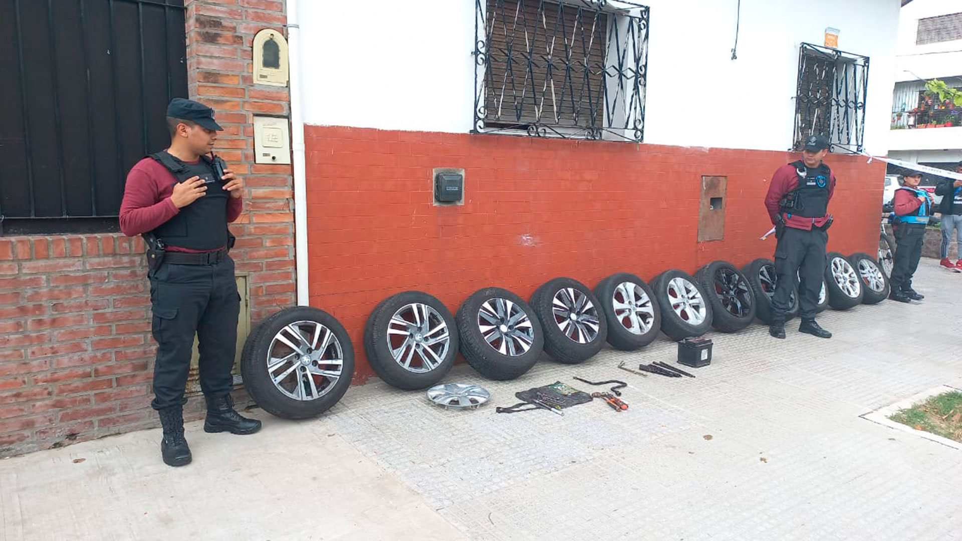 Video: Los robarruedas siguen imparables en Cipolletti