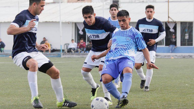 La Liga Confluencia define a sus cuatro semifinalistas