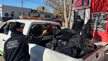 El decomiso y clausura de la carnicería de Cipolletti tuvo lugar esta mañana. 