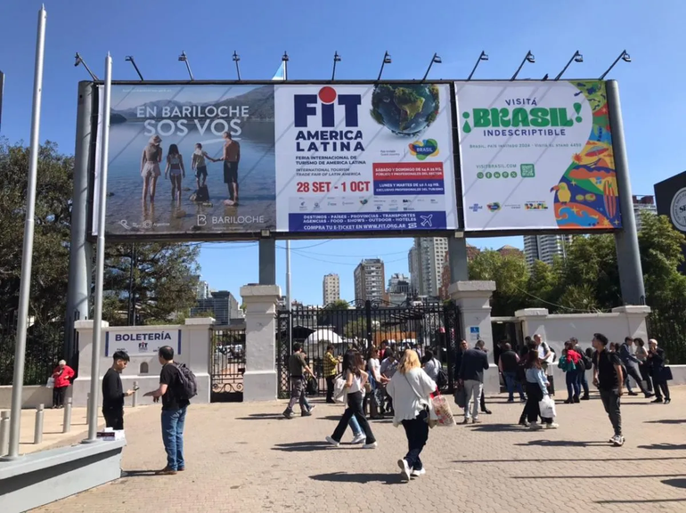 Emprotur lanzó una licitación para publicitar la marca Bariloche. Emprotur lanzó una licitación para publicitar la marca Bariloche.