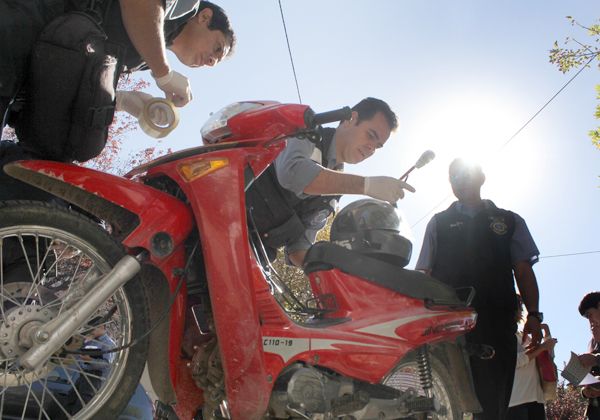 Intentó evitar un arrebato a una mujer y el motochorro lo asesinó