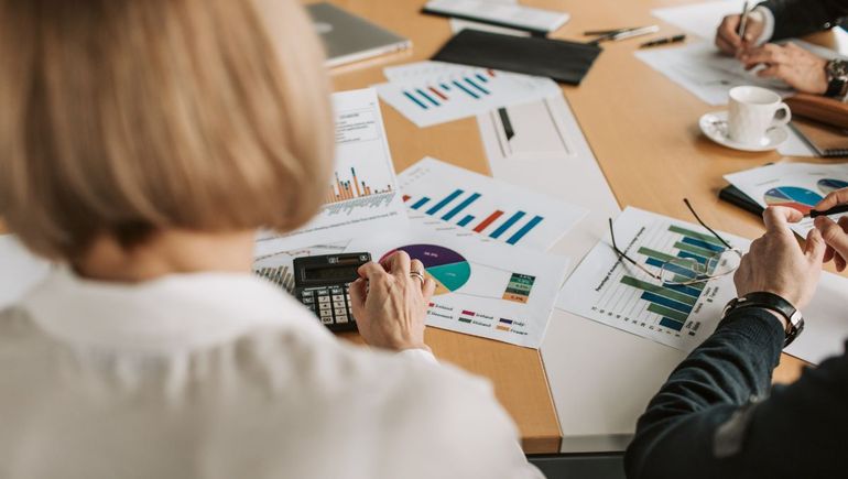 Los empleados jóvenes plantean desafíos a sus jefes.