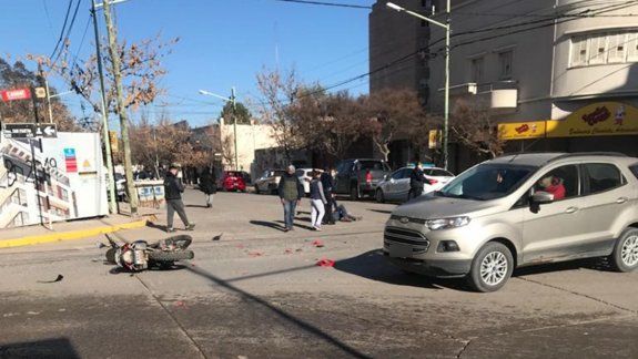 Violento choque en pleno centro cipoleño