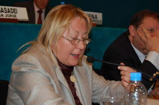 Legisladoras piden penas más duras por violencia contra mujeres