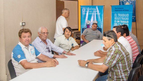 El gremio definirá hoy la cifra que solicitará en la paritaria por el 2016.