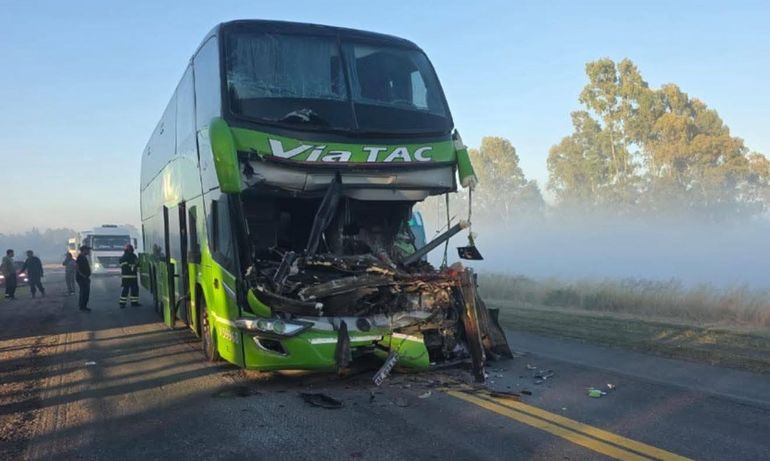 El siniestro ocurrió en el kilómetro 732 de Ruta 22, a poco menos de 50km de Bahía Blanca.