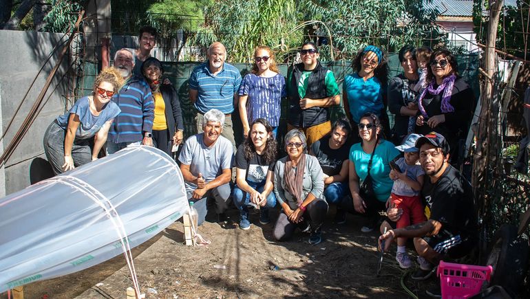 Invernaderos continúa acompañando a las familias rionegrinas