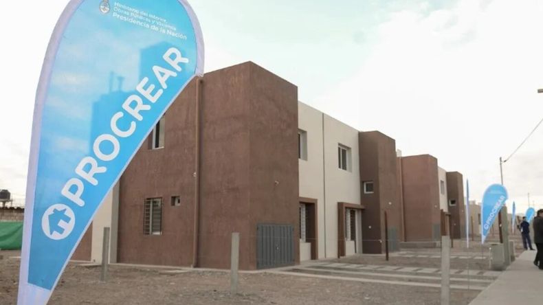 El Gobierno busca obtener fondos mediante la venta de casas con avance de obra que pertenecían al plan habitacional creado en 2012.