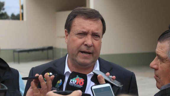 Weretilneck negociará con los maestros si dejan la huelga
