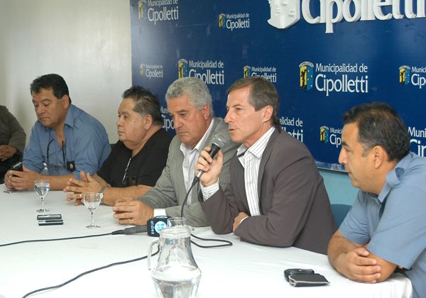 Baratti mantuvo reunión por la seguridad en Cipolletti