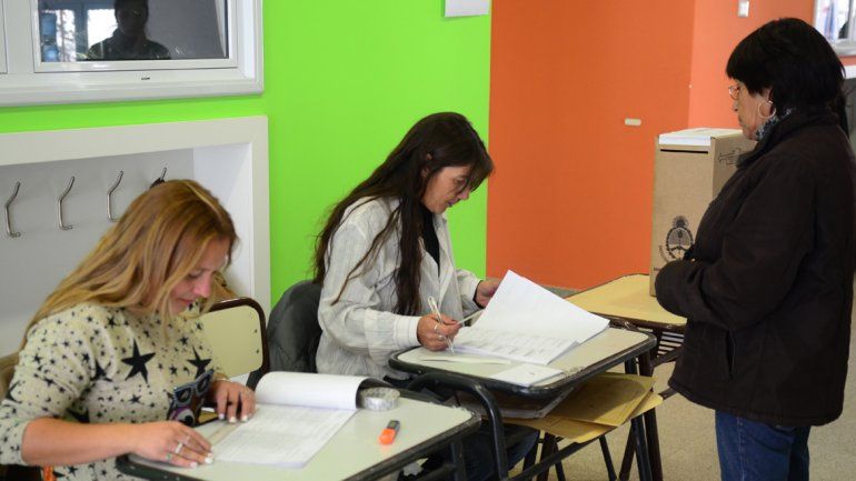 Más de 81.000 rionegrinos elegirán hoy a su próximo intendente.