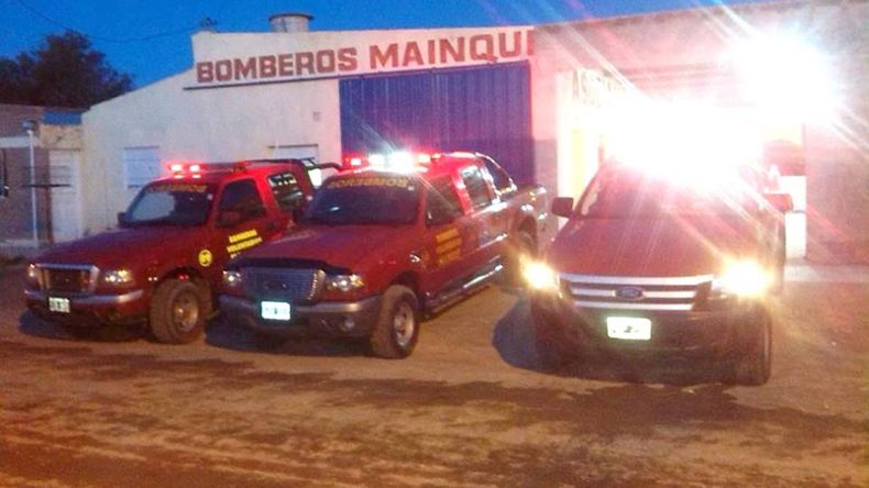 Policía de Bomberos confirmaron que el fuego fue controlado.