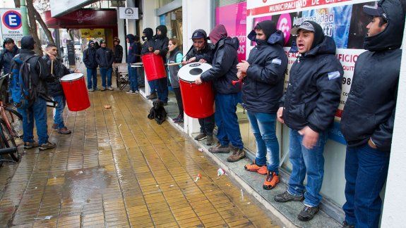 Los municipales no dan tregua y volvieron a marchar por el centro