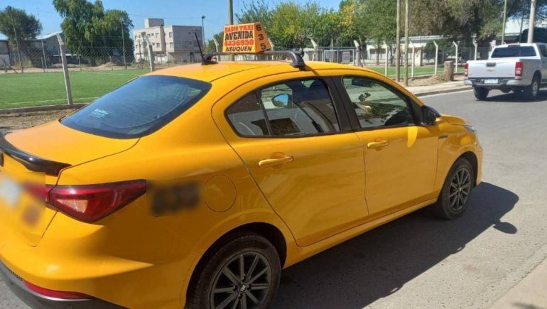 Violento asalto a una taxista neuquina en Cipolletti: La cagaron a palos