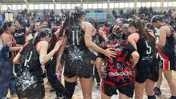 buenas actuaciones de cinco saltos y cipo en el provincial u17 de basquet