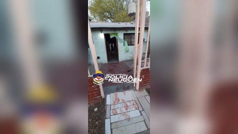 Una mujer apuñaló a su novio en un barrio neuquino