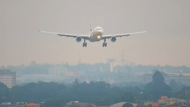Habrá demoras y vuelos cancelados por paro de pilotos de Aerolíneas Argentinas: a qué hora empieza