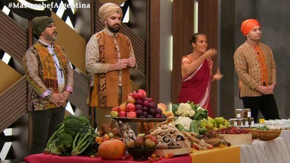 Noche hindú en MasterChef: danzas