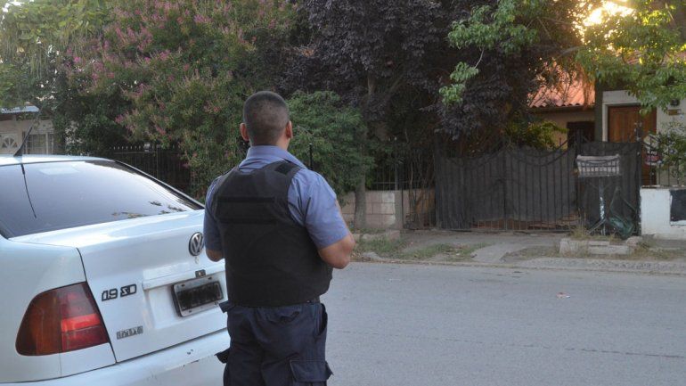 La casa donde ocurrió el hecho se encuentra custodiada por la Policía.&nbsp;