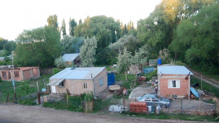 Isla Jordán: los vecinos siguen sin soluciones
