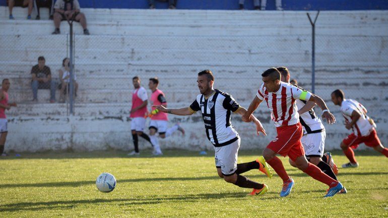Centenario fue una fiesta de la mano del Albinegro