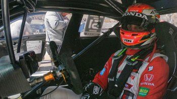 manu urcera abandono otra vez en el super tc 2000