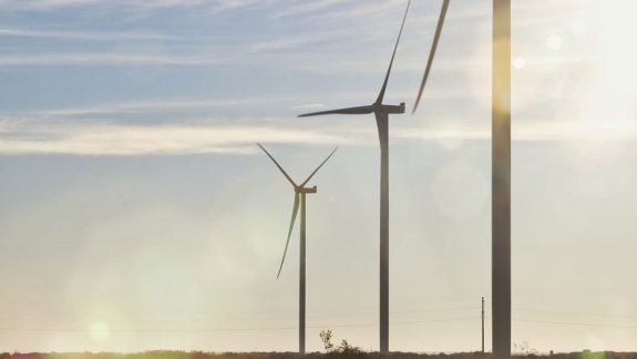 Río Negro les da energía limpia a 150 mil familias
