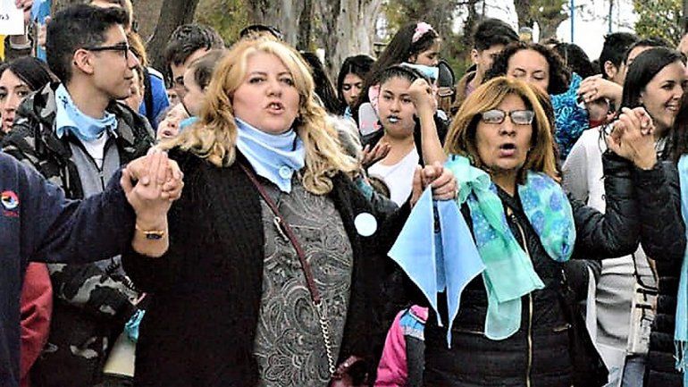 Las polémicas publicaciones de una legisladora rionegrina sobre la nena violada en Jujuy