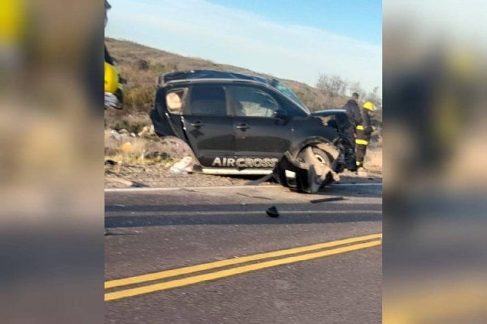 Murieron tres hermanitos en un trágico choque en Ruta 22