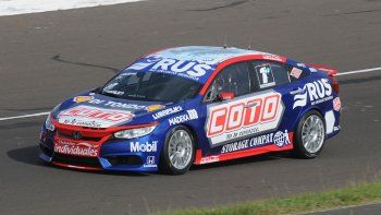 Manu Urcera finalizó noveno en la clasificación del Turismo Nacional en Paraná