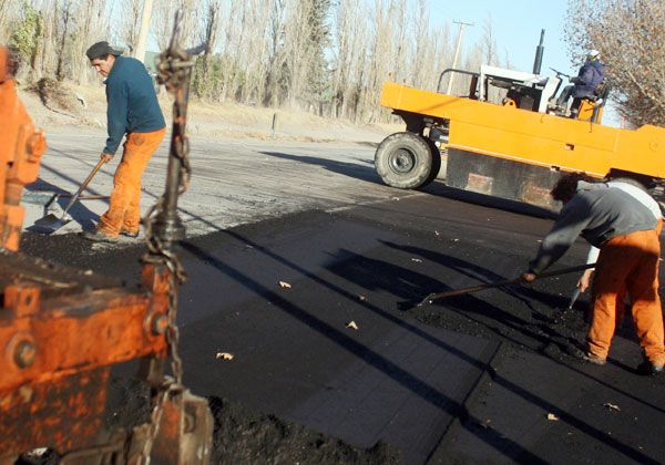 Pavimentaron calles Perú y Bolivia y falta Venezuela